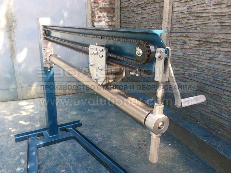 Фальцеосадочный станок 1300х1.2мм ручной с подвижной кареткой  