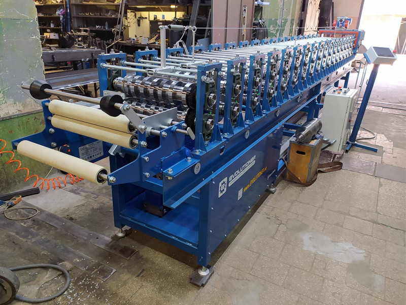 Линия для изготовления металлосайдинга «фасадная панель двойная» SPM-2